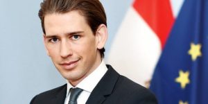 себастиан курц