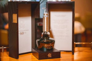 GLEN-GRANT-60YO_BULGARIA-BOTTLE-01
