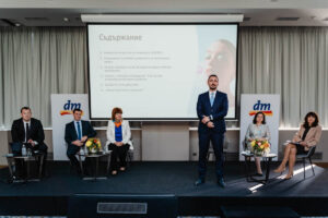 dm event -101122_2