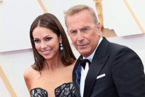 Costner-and-his-wife-2022