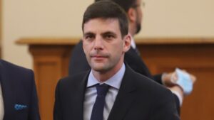 никола минчев