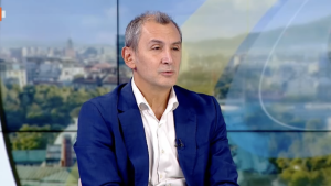доц. Михаил Околийски